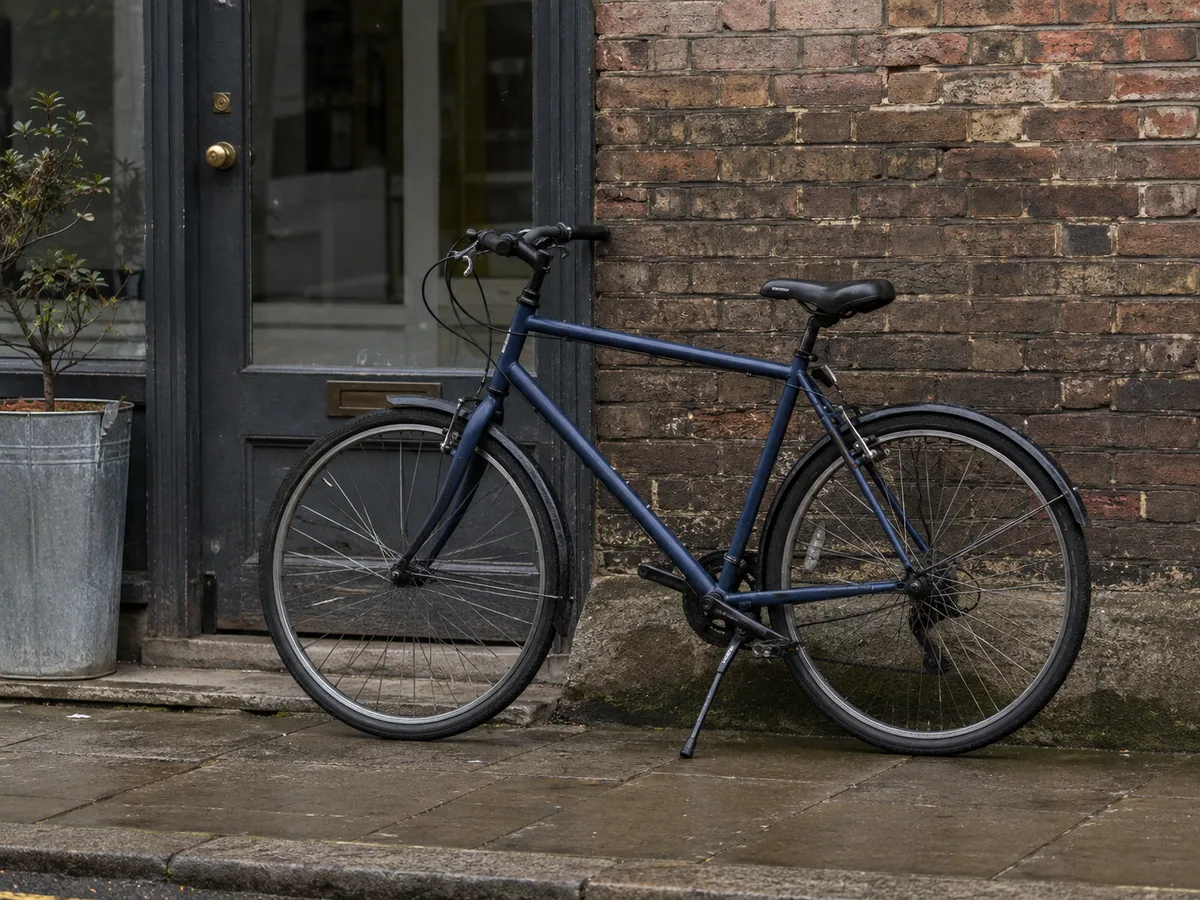 Illustrative city bicycle preview for fast image editing
